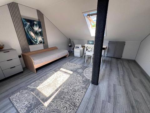 квартира за адресою 1-й Гніванське пров., 1Б