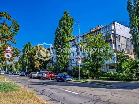 квартира за адресою Верховної Ради бульв., 26