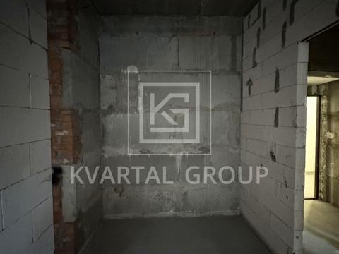 комерційна за адресою Остромирська вул., 49В