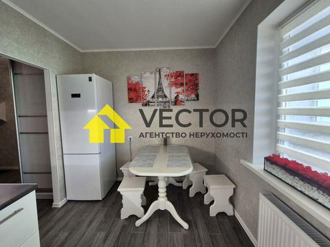 квартира по адресу Джерельна ул., 3