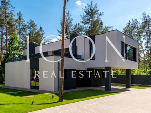 будинок за адресою Вишнева вул.