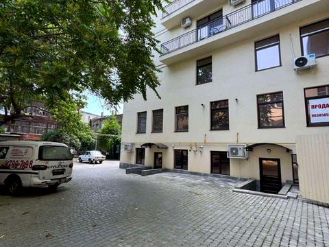 комерційна за адресою Італійська вул. (Пушкінська), 23