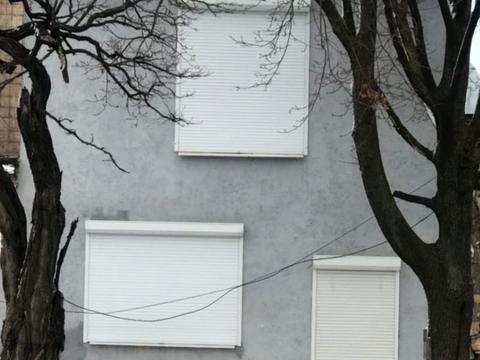 комерційна за адресою Дмитра Іванова вул., 63