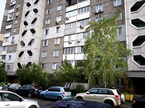 квартира по адресу Александра Мишуги ул., 3