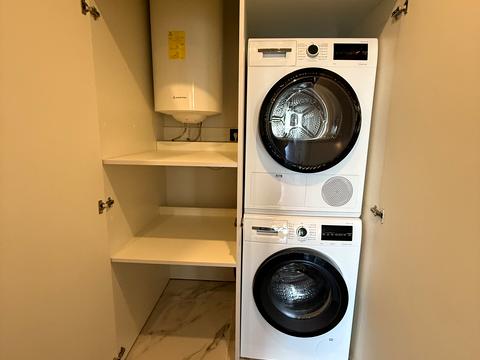 квартира за адресою Причальна вул., 14