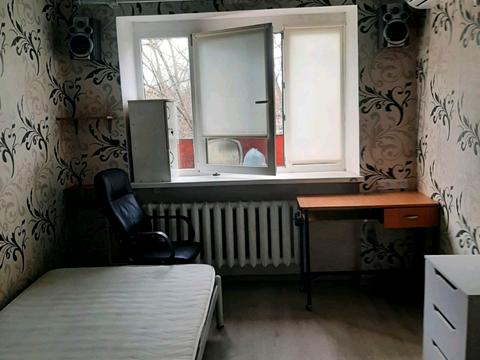 квартира за адресою Космонавтів вул., 68