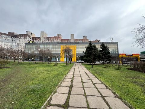 комерційна за адресою Віталія Матусевича вул. (XXII Партз'їзду), 2