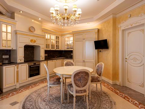 квартира по адресу Старонаводницкая ул., 13
