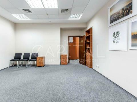 комерційна за адресою Старонаводницька вул., 13