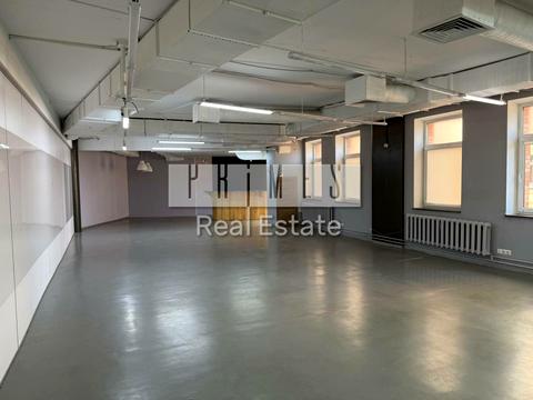 комерційна за адресою Лесі Українки бульв., 10