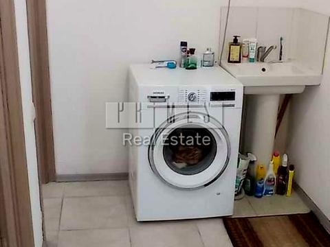 комерційна за адресою Старокиївська вул., 5