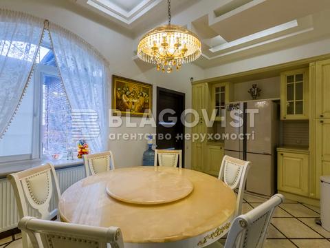 будинок за адресою Лугова вул.