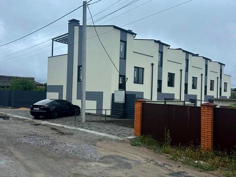 будинок за адресою 74-ї Стрілецької Дивізії вул.