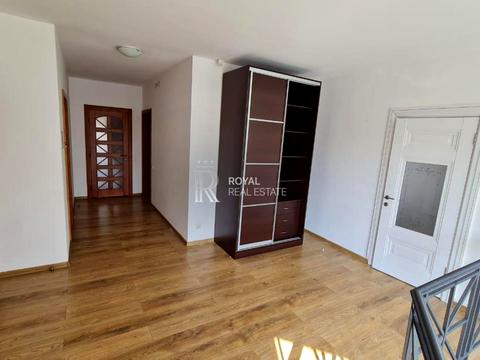 дом по адресу Стратегическое шоссе (Науки), 39