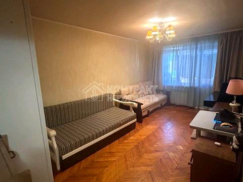 квартира по адресу Гвардейцев-Широнинцев ул., 9а