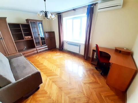 квартира по адресу Ревуцкого ул., 42