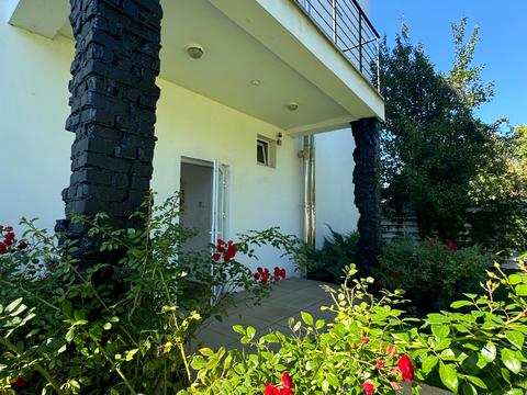 будинок за адресою Дніпровське шосе