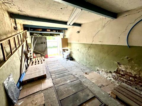 паркомісце за адресою Скляна вул., 48