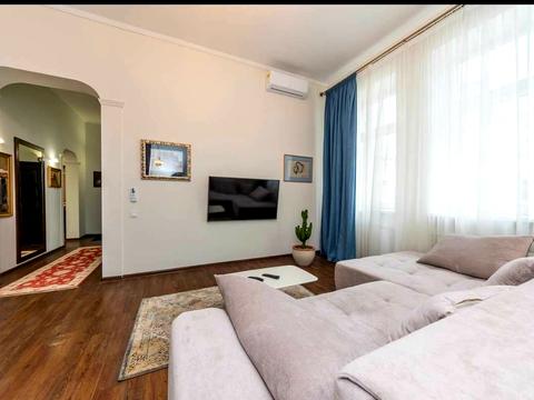 квартира за адресою Тараса Шевченка бульв., 9/28