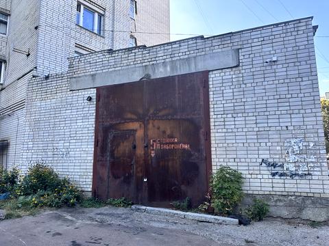 коммерческая по адресу Вячеслава Черновола ул. (Войкова), 40а