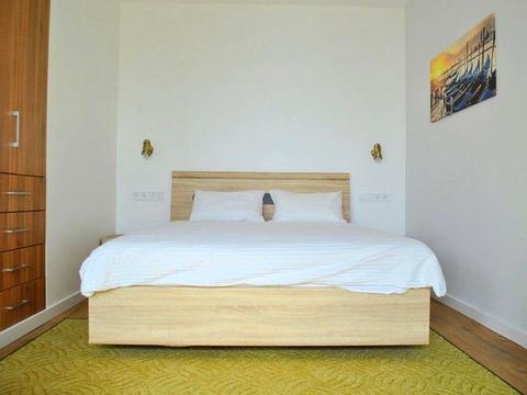 квартира по адресу Практичная ул., 4