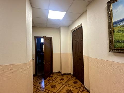 коммерческая по адресу Миколы Бажана просп., 14-А