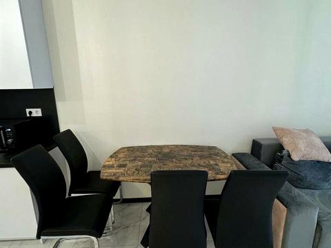 квартира за адресою Лісова, 17