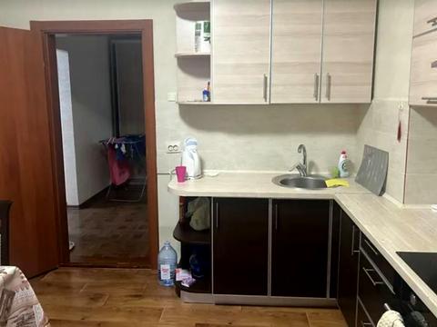 квартира за адресою Здолбунівська вул., 13