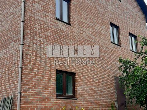 дом по адресу Київська вул.