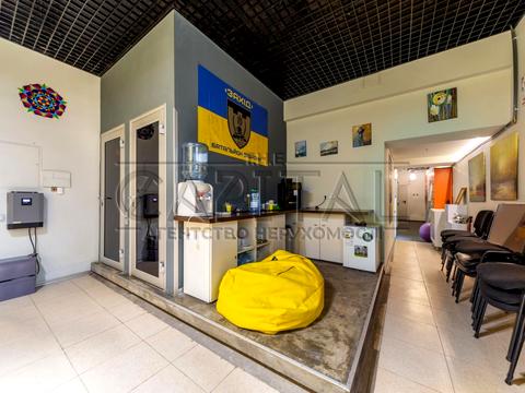 коммерческая по адресу Джона Маккейна ул. (Кудри Ивана), 10