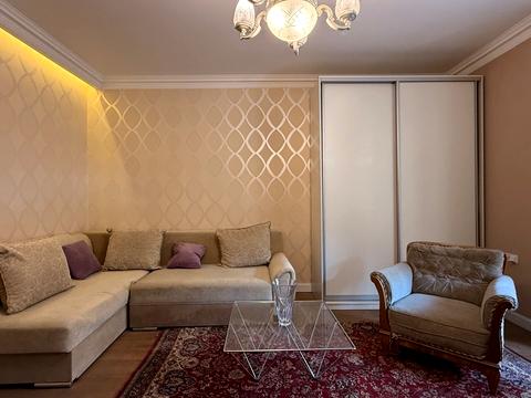 квартира по адресу Веснина ул., 2а