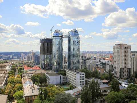комерційна за адресою Київ, Євгена Коновальця вул. (Щорса), 44-А