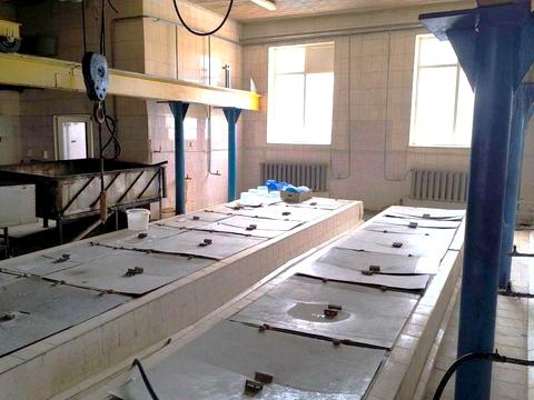 комерційна за адресою Заводська вул., 19а
