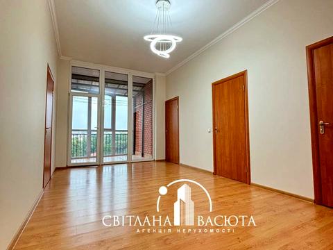 квартира по адресу Черноморская ул., 4-А