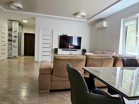 дом по адресу Провулок революції