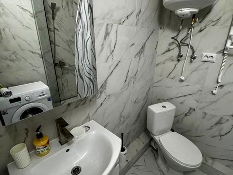 квартира за адресою Озерна вул., 27-А