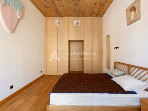 квартира за адресою Рейтарська вул., 20/24