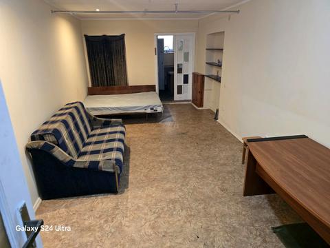 квартира за адресою Александровский пр, 4