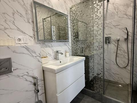 квартира за адресою Генуезька вул., 3б