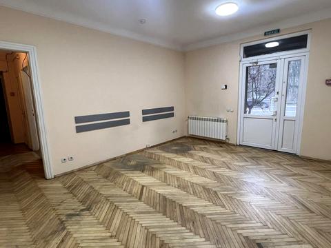 коммерческая по адресу Стрыйская ул., 70