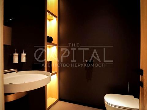 комерційна за адресою Кловський узвіз (Кловський), 7