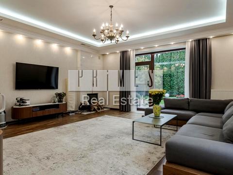 будинок за адресою Центральна вул.