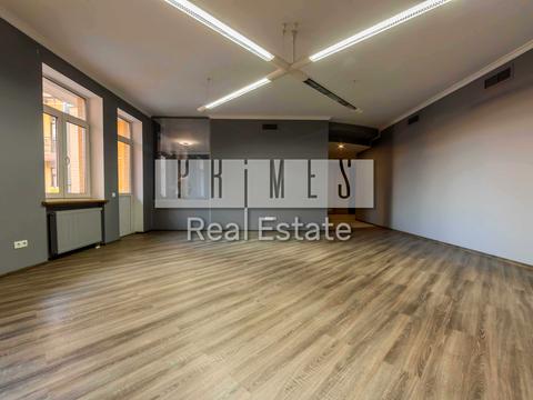 коммерческая по адресу Богдана Хмельницкого ул., 3