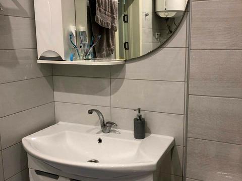 квартира за адресою Василя Симоненка вул., 5-А