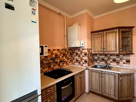 квартира за адресою Лісова вул., 4