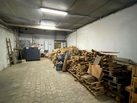коммерческая по адресу 22 Січня, 63Ж