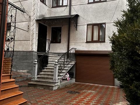 будинок за адресою Юрія Федьковича вул., 76