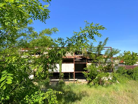 коммерческая по адресу Свободы просп., 71