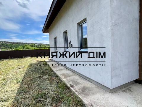 будинок за адресою Сонячна, 5