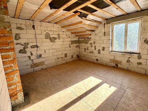 будинок за адресою каштановий